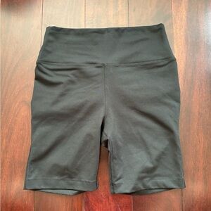 Outdoor Voices Biker Shorts 7”